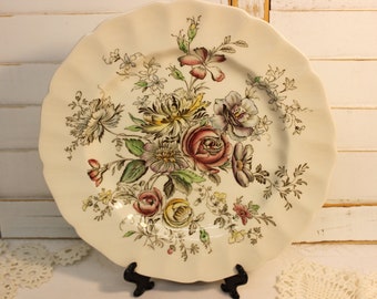 Johnson Brothers "Sheraton" 10"  Dinner Plate : Floral Dinner Plate , Vintage English - Discontinued 1982 - U K Production Superb