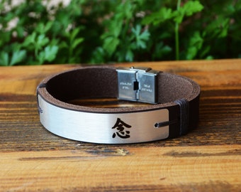 Pulsera de cuero de atención plena japonesa, pulsera del alfabeto del símbolo de Japón, regalo para un amigo chino de Japón, hombres de regalo especiales personalizados