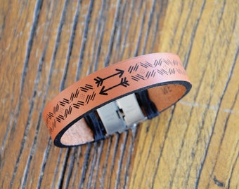 Traditional Tribal Pattern Bracelet, Native American Words Bracelet, Personalized Inside Writing, American Indian leather bracelet for dad