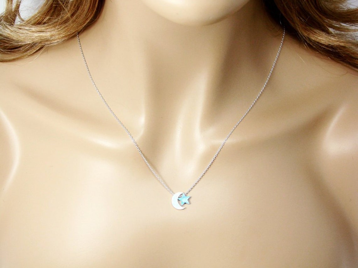 Moon And Star Etched Shell Oval Pendant Necklace