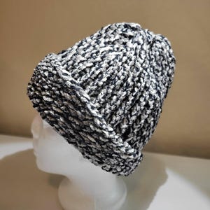 Handknit beanie cap | Black Beanie with No Poof | One Size | Bulky Yarn Hat | Gift For Her | Gift For Him | Winter Hat | Super Soft