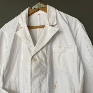 1940s French White Cotton Work Coat V-Pocket Made in France Vintage Workwear Antique