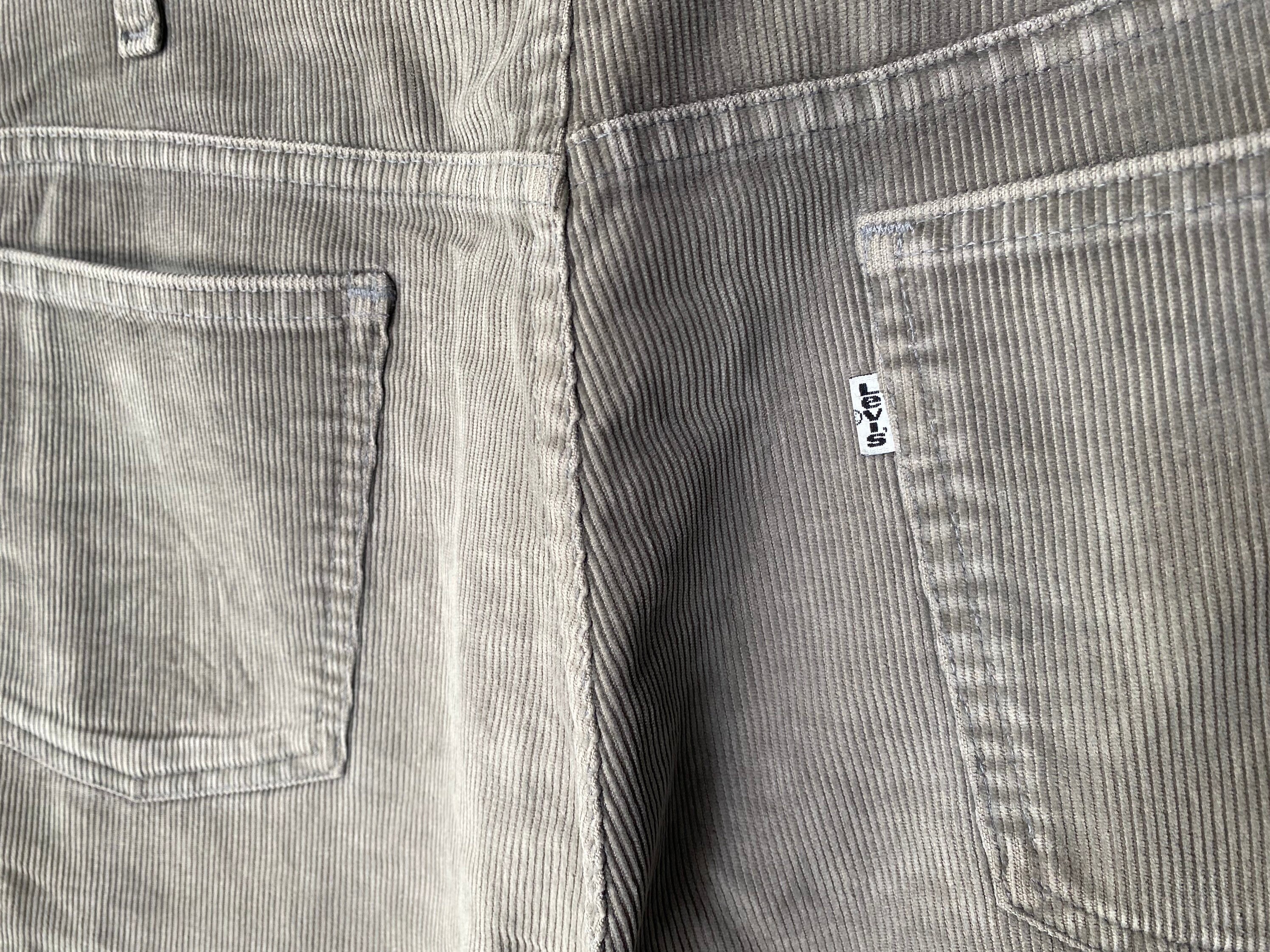 Vintage 80s Levi's 519 Grey Corduroy Pants White Tab Jeans Vintage 80s Levi's 519 Grey Corduroy Pants White Tab Jeans