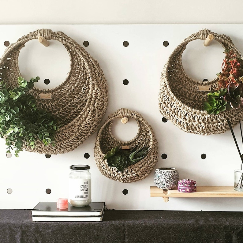 Crochet Jute Wall Hanging Fibs Strings Original Wall Planter Hanging Planter Circular Planter Crochet Planter Wall Basket image 2