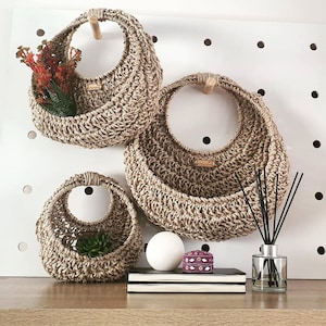 Crochet Jute Wall Hanging Fibs Strings Original Wall Planter Hanging Planter Circular Planter Crochet Planter Wall Basket image 1