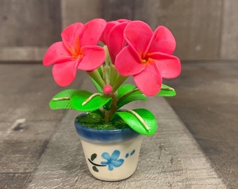 Hawaii Plumeria Flowers Hand Sculpted Clay Flowers Home Decor Handmade Wedding Mini Flower Hand Painted Cute Flower Hot Pink