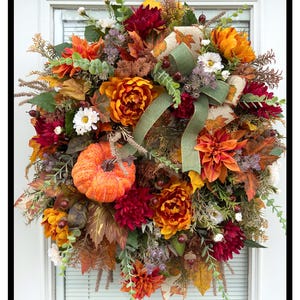 Couronne d'automne pour porte d'entrée, entrée ou cheminée, couronne de fleurs d'automne de créateur pour Thanksgiving, couronne de citrouille de ferme moderne