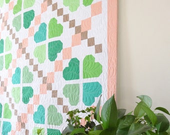 LUCKY CLOVER_DIGITAL quilt pattern, PDF quilt pattern, crib quilt pattern, throw quilt pattern