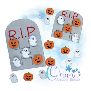 Può includere: Un gioco di tris in feltro a tema Halloween con un tabellone di pietra tombale grigio e zucche arancioni e fantasmi bianchi come pezzi di gioco. Il tabellone ha il testo "R.I.P.".