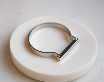 Minimalist Silver Horseshoe Bar Bracelet, Silver Equestrian Bar Bracelet, Silver Shackle Bracelet, Silver Horseshoe Bracelet, D Bar Bracelet