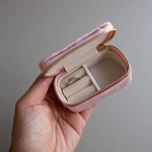 Mini Travel Jewelry Case, Mini Jewelry Case, Mini Travel Case, Mini Velvet Jewelry Case, Bridesmaid Jewelry Case, Bridesmaid Gift