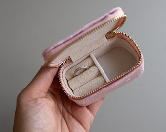 Mini Travel Jewelry Case, Mini Jewelry Case, Mini Travel Case, Mini Velvet Jewelry Case, Bridesmaid Jewelry Case, Bridesmaid Gift
