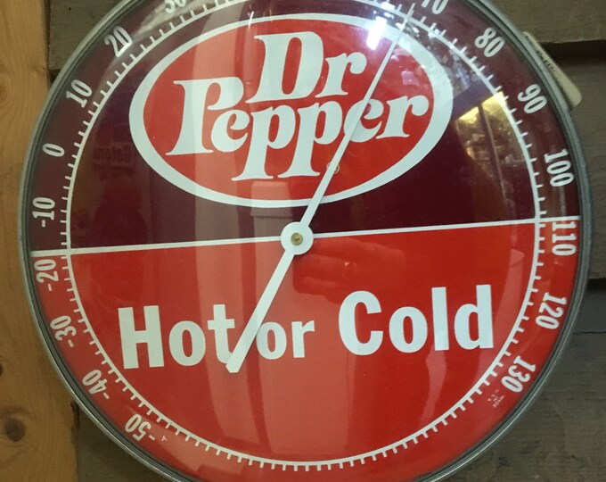 1960's Dr. Pepper Thermometer Hot or Cold excellent Condition and Very
