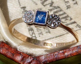 Art Deco Sapphire and Diamond Trilogy Ring set in 9ct Yellow Gold & Platinum
