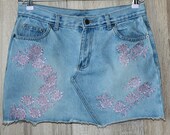 Indigo Denim Mini Jeans Skirt with Pockets Embroidered Flowers 100 Cotton Size L
