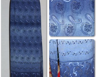 Maxi Vintage Blue Paisley Print Clokhouse Skirt Size M