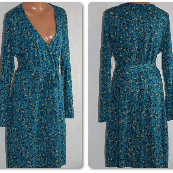 Vintage Blue Wrap Midi Jersey Dress with Small Flowers Size L