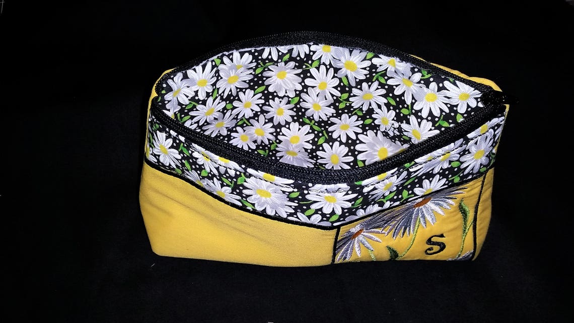 Zippered Makeup Cosmetic Goodie Bag Daisy Daisies flowers Etsy