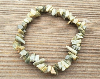 CHRYSOBERYL Natural Stone Gemstone Stretchy Chip Bracelet
