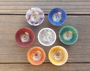 7 CHAKRA GEMSTONE ENGRAVED Hand Carved Gemstone Bowl Set