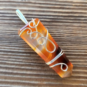 CARNELIAN FLAT BLEISTIFT Fancy Wire Wrapped Anhänger Edelstein