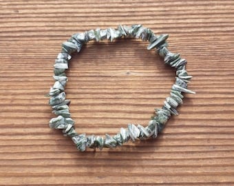 Natural SERAPHINITE Stone Gemstone Stretchy Chip Bracelet