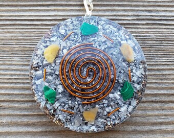 ORGONE MALACHITE And CITRINE Gemstone Round Shaped Pendant Orgone (One)