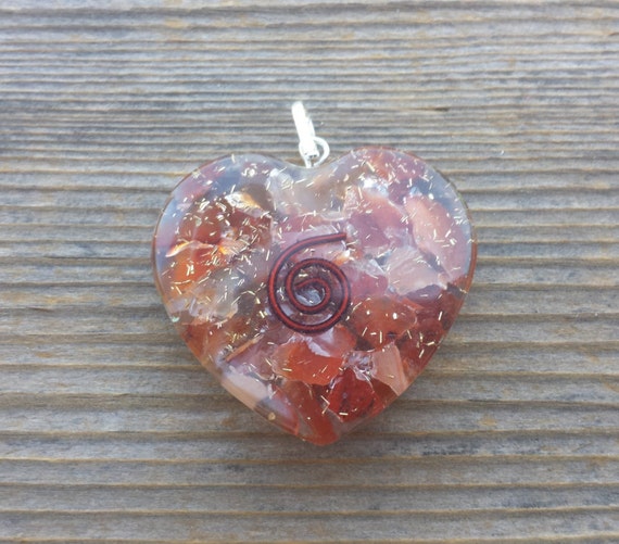 カーネリアン】ハート シェイプ ブラジル産 スタンド付き Van Cleef