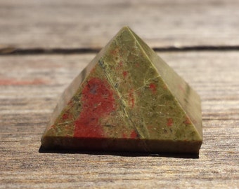 UNAKITE natural small gemstone crystal pyramid 20-22