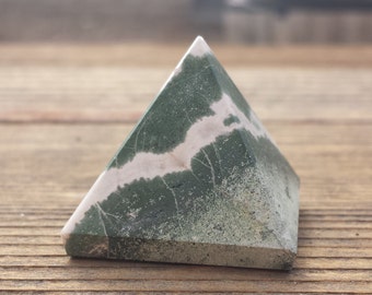 GREEN ZEBRA JASPER natural small gemstone crystal pyramid 20-22