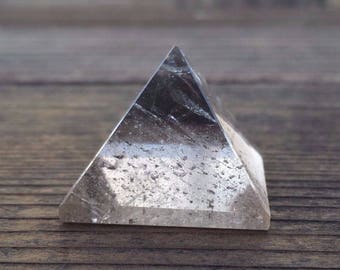 SMOKEY QUARTZ natural Medium gemstone crystal pyramid 27-30mm