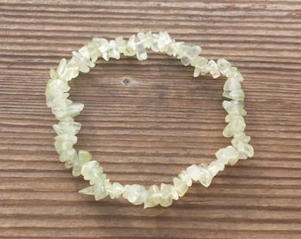 PREHNITE Natural Stone Gemstone Stretchy Chip Bracelet