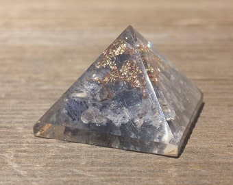 Small (25-30mm) BLUE AVENTURINE Orgone Gemstone Pyramid Small Pyramid Orgone