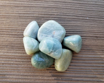SIX (6) AQUAMARINE TUMBLED Stones Medium/Large Natural Tumble Stones