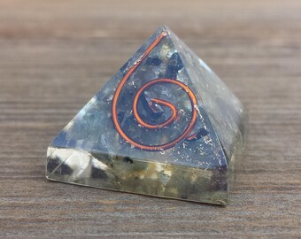 Small (25-30mm) LABRADORITE COIL Orgone Gemstone Pyramid Small Pyramid Orgone