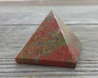 UNAKITE natural Medium gemstone crystal pyramid 27-30mm