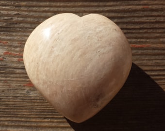 NATURAL MOONSTONE Gemstone Puffy Heart 40-45mm