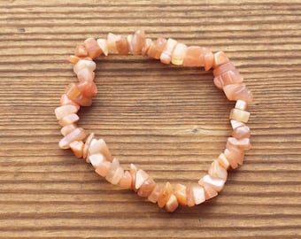 Natural PEACH MOONSTONE Stone Gemstone Stretchy Chip Bracelet