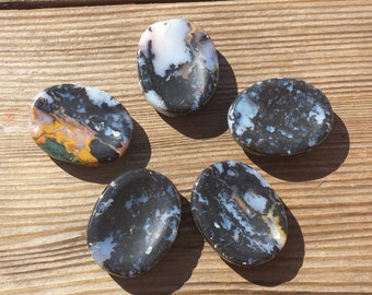 SOLOMON AGATE Worry Stone Natural Stone Hand Carved Gemstone Worry Stone