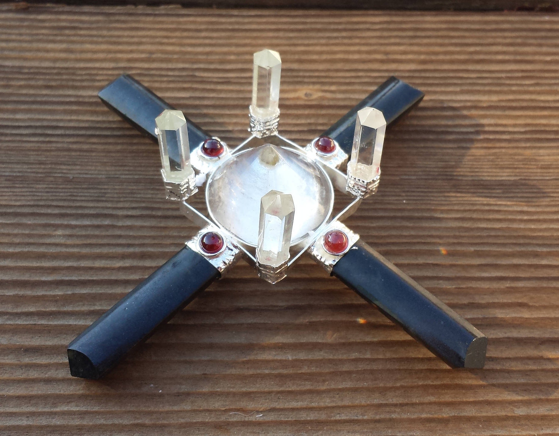 BLACK TOURMALINE ANTENNA ENVIRONMENT GENERATOR WITH GARNET ACCENTS BLACK TOURMALINE ANTENNA ENVIRONMENT GENERATOR WITH GARNET ACCENTS