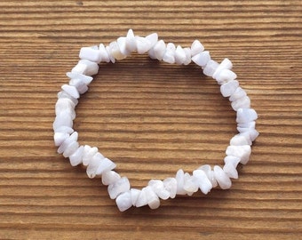 Natural BLUE LACE AGATE Stone Gemstone Stretchy Chip Bracelet