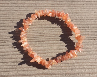 SUNSTONE Natural Stone Gemstone Stretchy Chip Bracelet