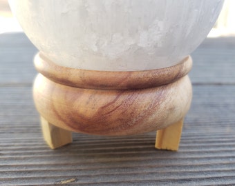 WOOD SPHERE STAND
