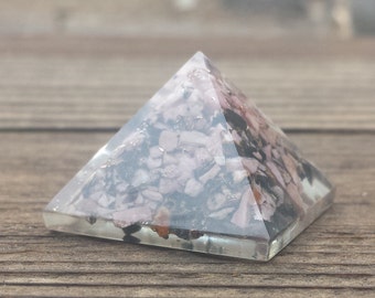 Small (25-30mm) RHODONITE Orgone Gemstone Pyramid Small Pyramid Orgone