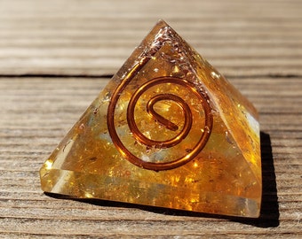 Small (25-30mm) AMBER COIL Orgone Gemstone Pyramid Small Pyramid Orgone