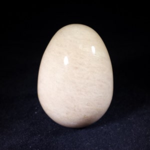 MOONSTONE EGG Natuursteen handgesneden edelsteenei