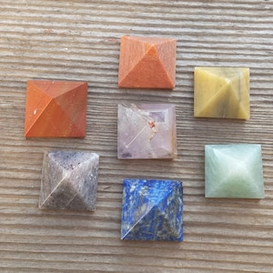 7 CHAKRA Natural Gemstone Engraved Small Pyramid Set 20-25mm
