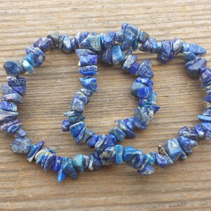 LAPIS LAZULI Natural Stone Gemstone Stretchy Chip Bracelet image 2