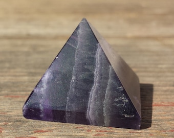 RAINBOW FLUORITE natural Medium gemstone crystal pyramid 27-30mm