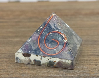 Small (25-30mm) MULTI-TOURMALINE COIL Orgone Gemstone Pyramid Small Pyramid Orgone